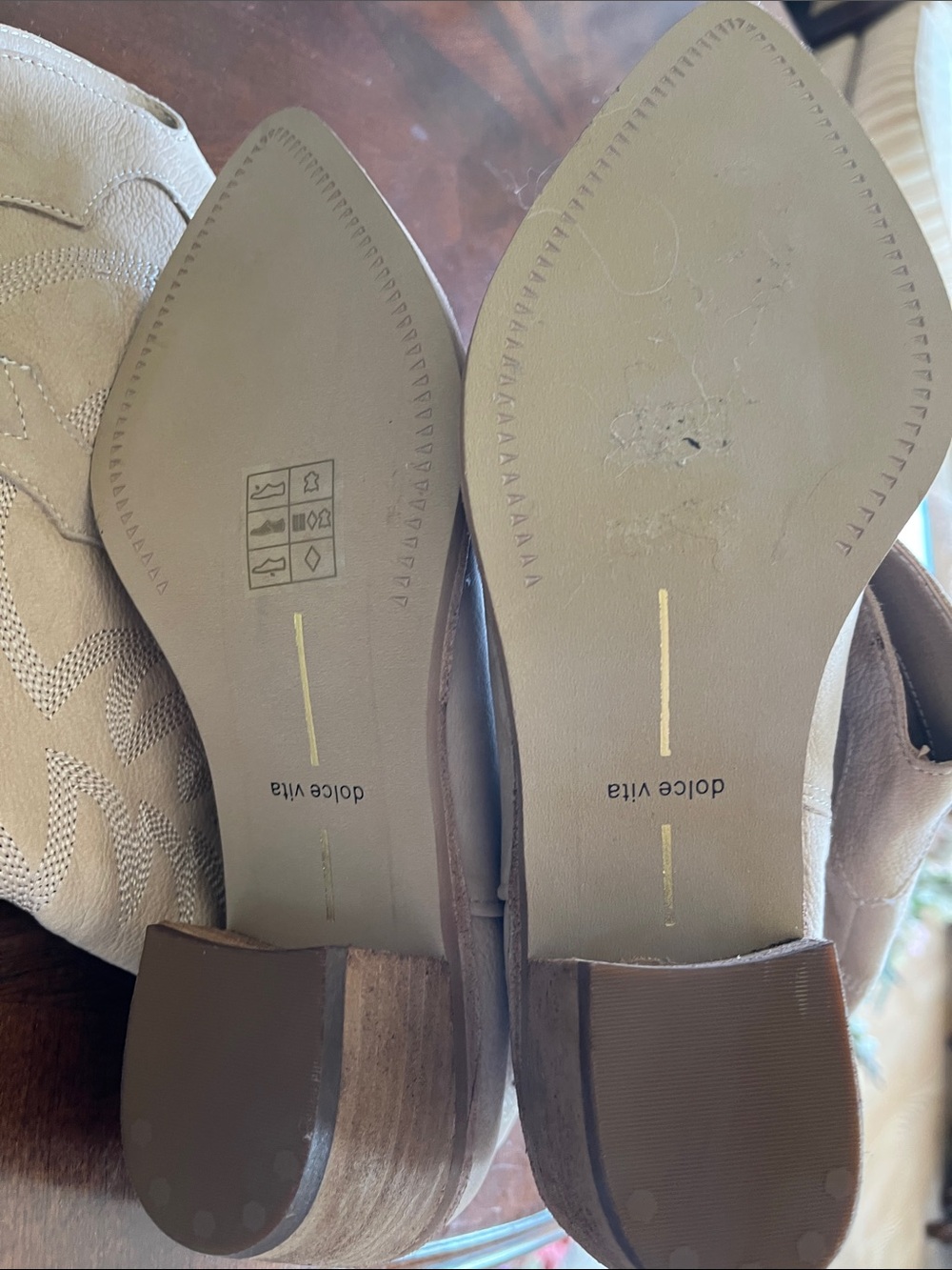 Dolce Vito, size 7 - Picture 4 of 4